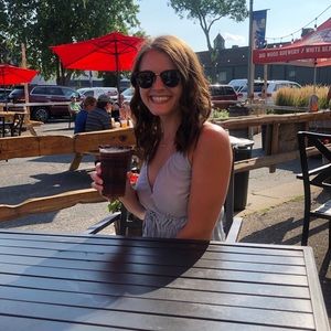 Meet your Posher, Brianna